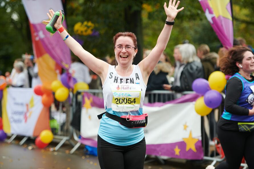 Royal parks half marathon runner running for Battersae